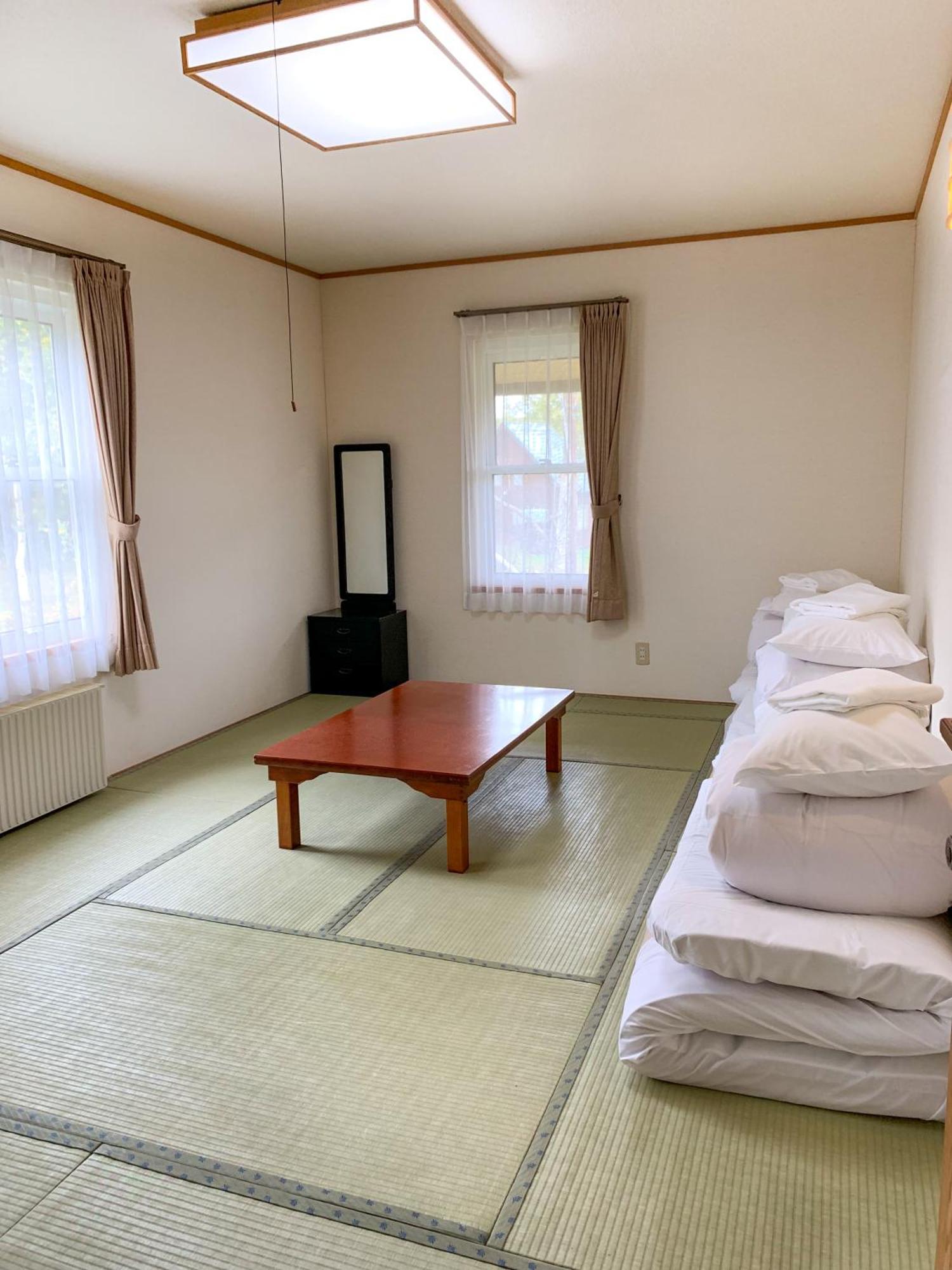 Niseko Ski Lodge - Higashiyama Номер фото