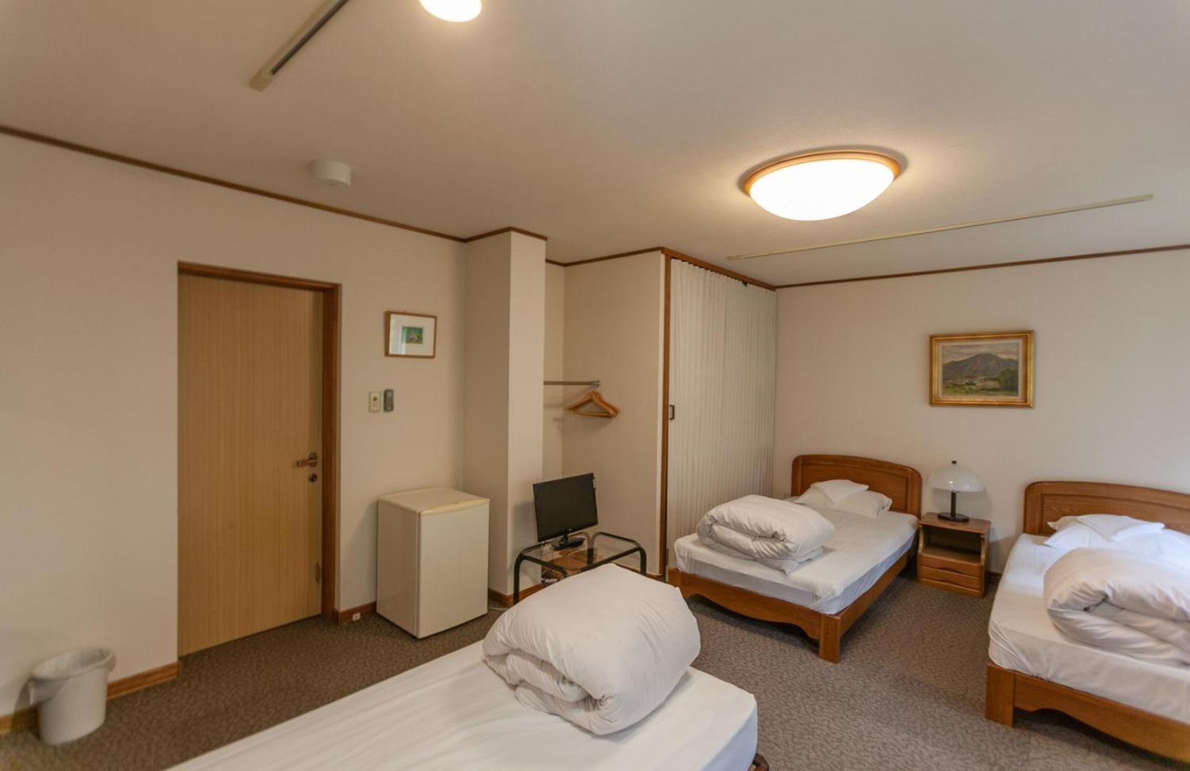 Niseko Ski Lodge - Higashiyama Номер фото