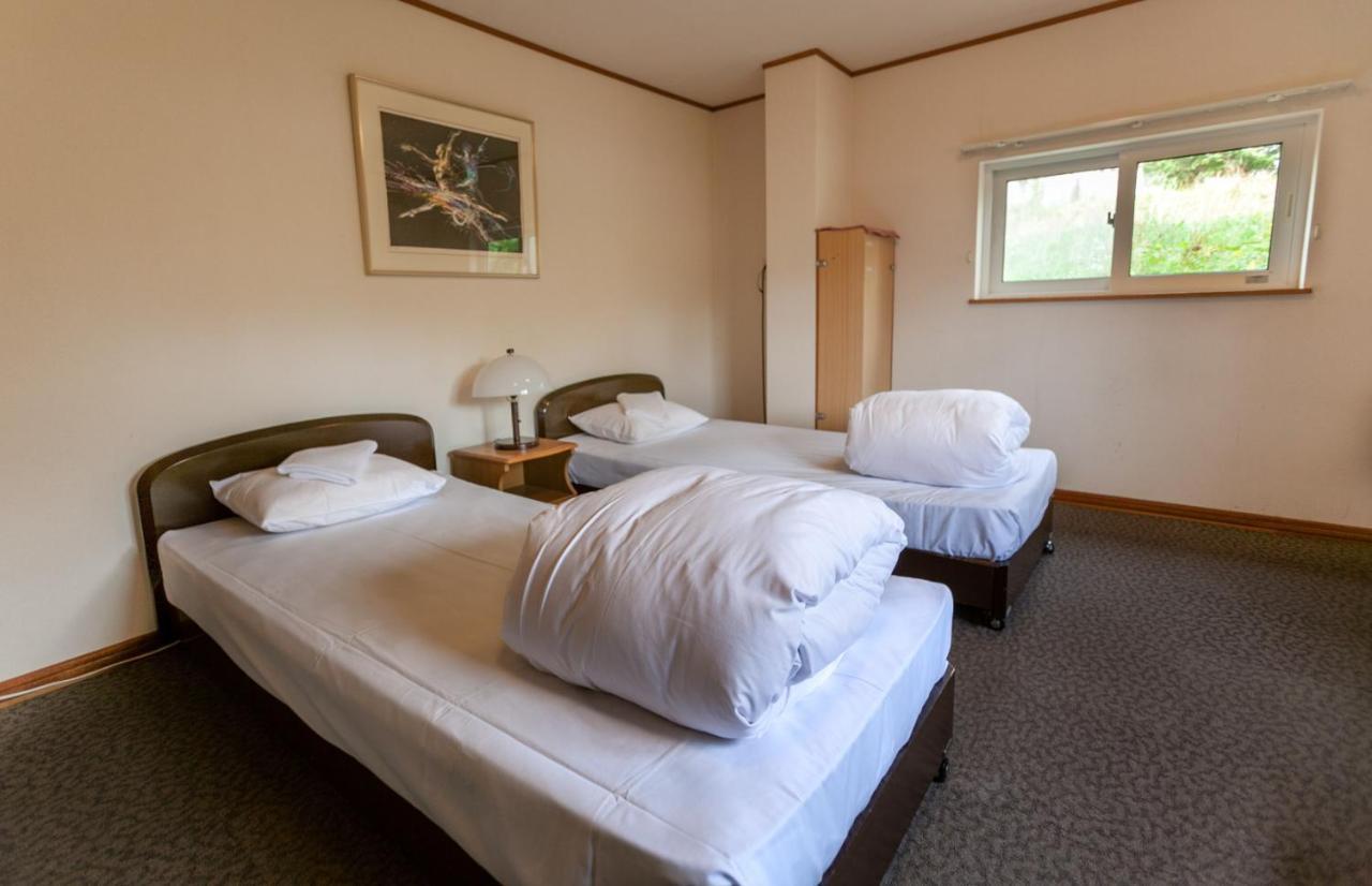 Niseko Ski Lodge - Higashiyama Экстерьер фото